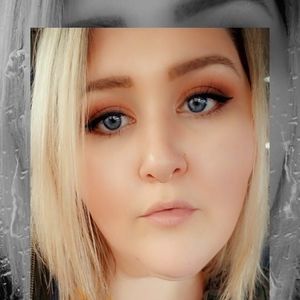 Meet your Posher, Ali